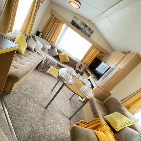Santana Cosy Campervan Formely Butternut Dymchurch Exterior photo