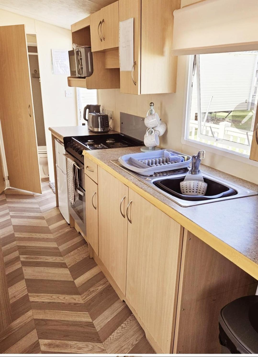 Santana Cosy Campervan Formely Butternut Dymchurch Exterior photo